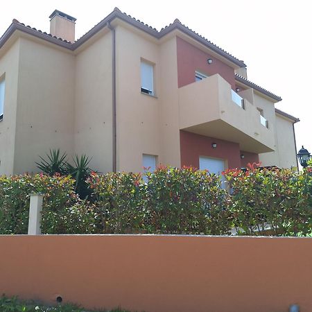 Apartamentos Costa Xuno โอโกรูญา ภายนอก รูปภาพ